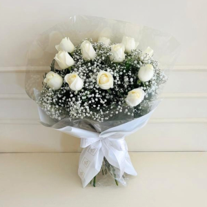 Buquê 12 Rosas Brancas
